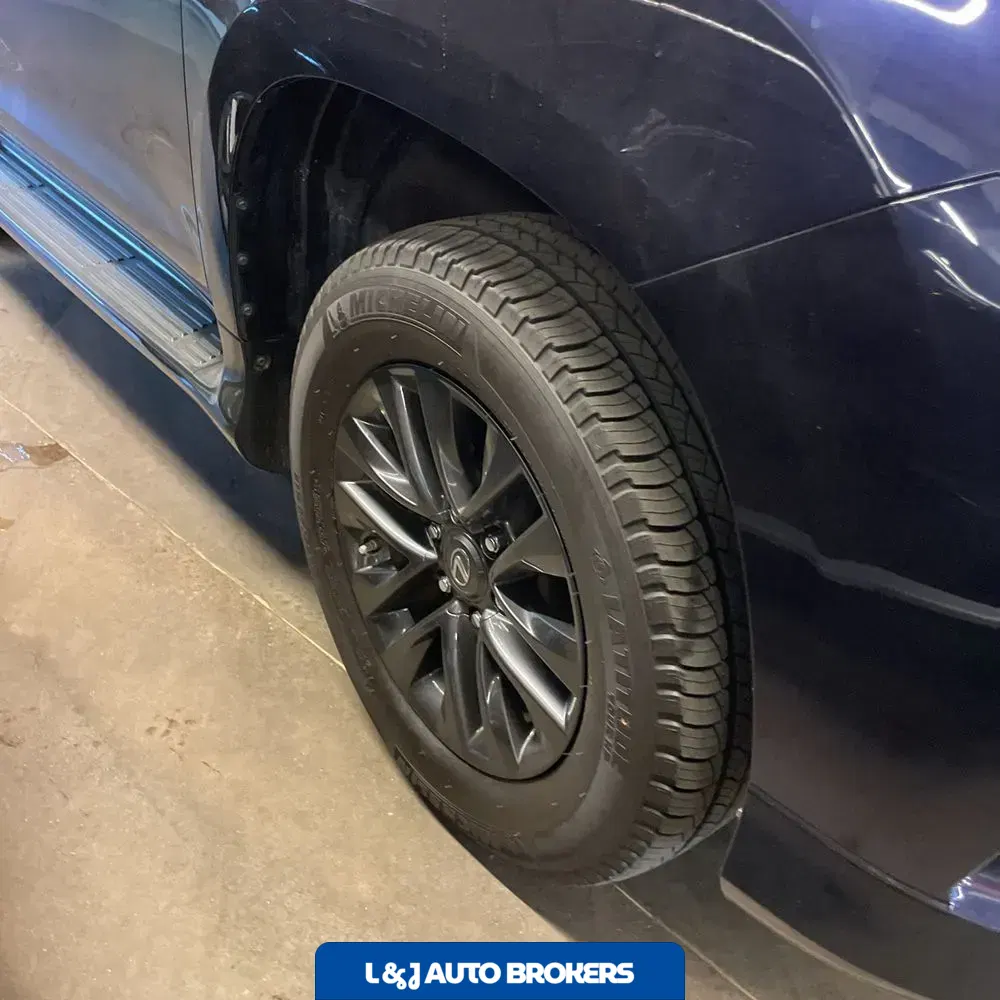 2023 Lexus GX 460 Base