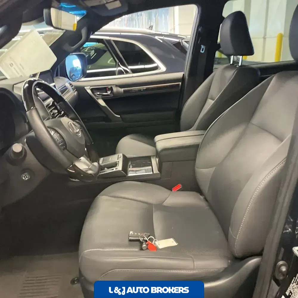 2023 Lexus GX 460 Base