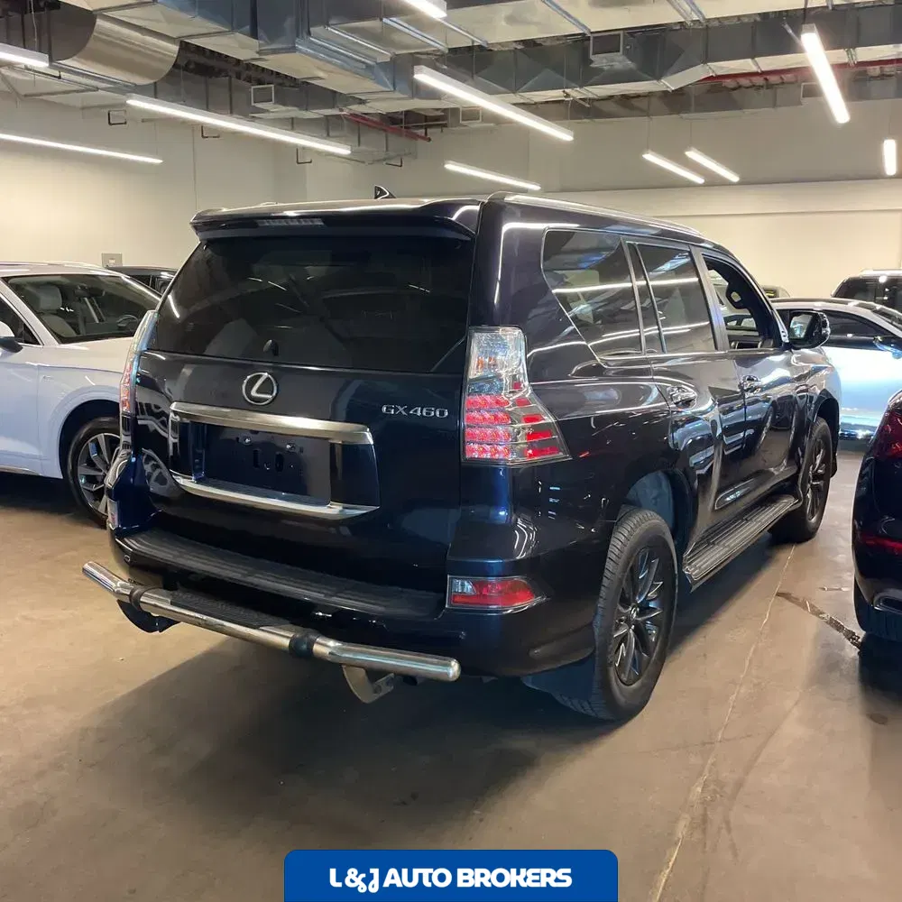2023 Lexus GX 460 Base
