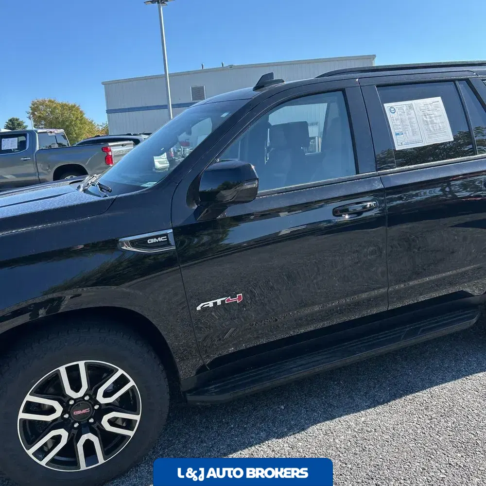 2024 GMC Yukon AT4