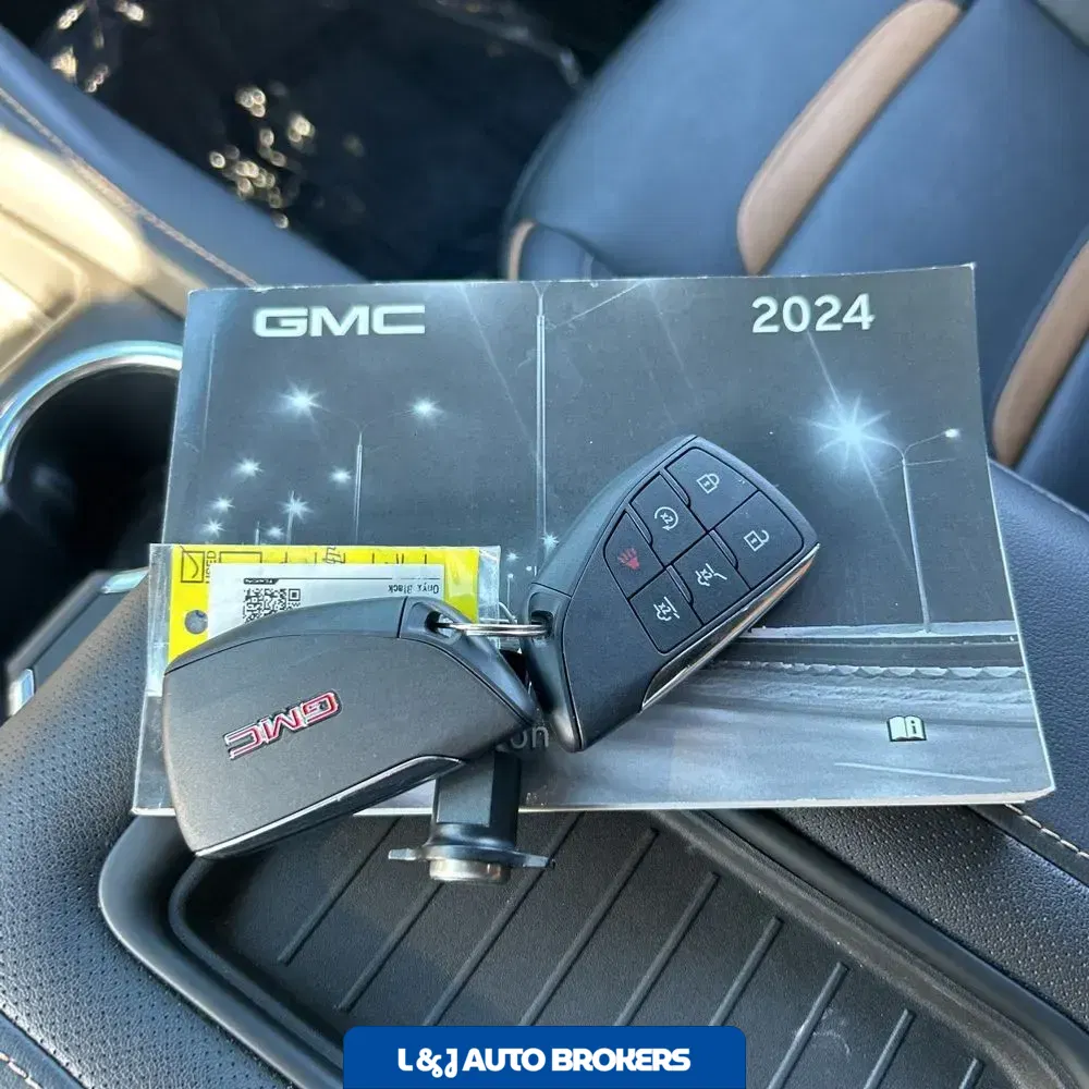 2024 GMC Yukon AT4