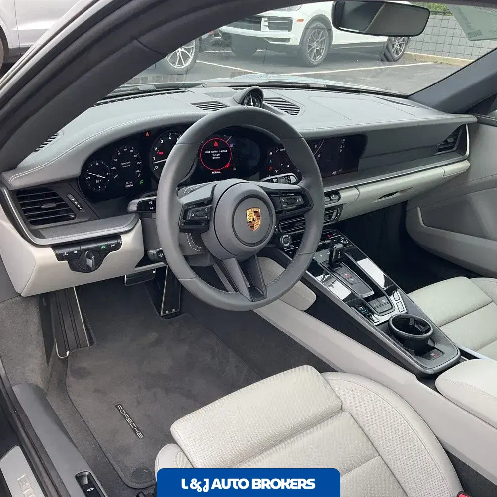 2022 Porsche 911 Carrera 4S