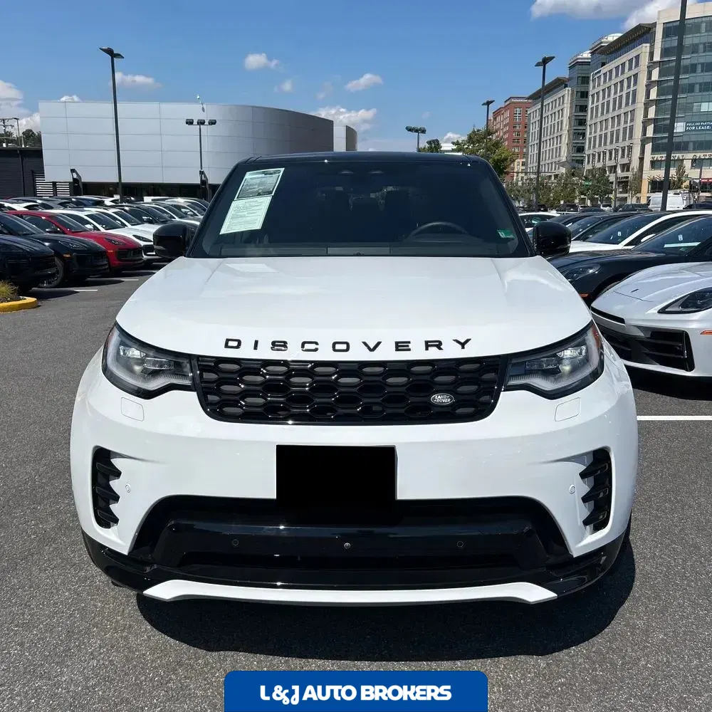 2024 Land Rover Discovery Dynamic SE P300