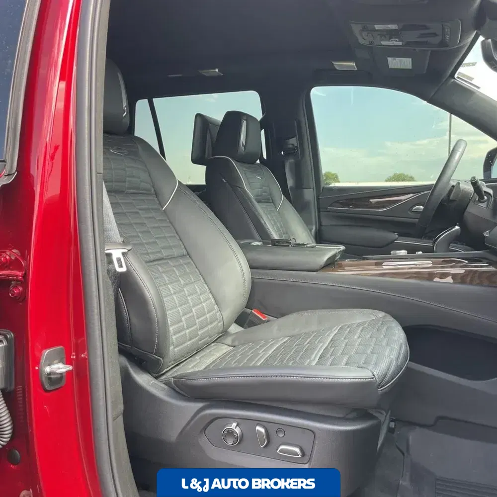 2024 Cadillac Escalade Sport Platinum