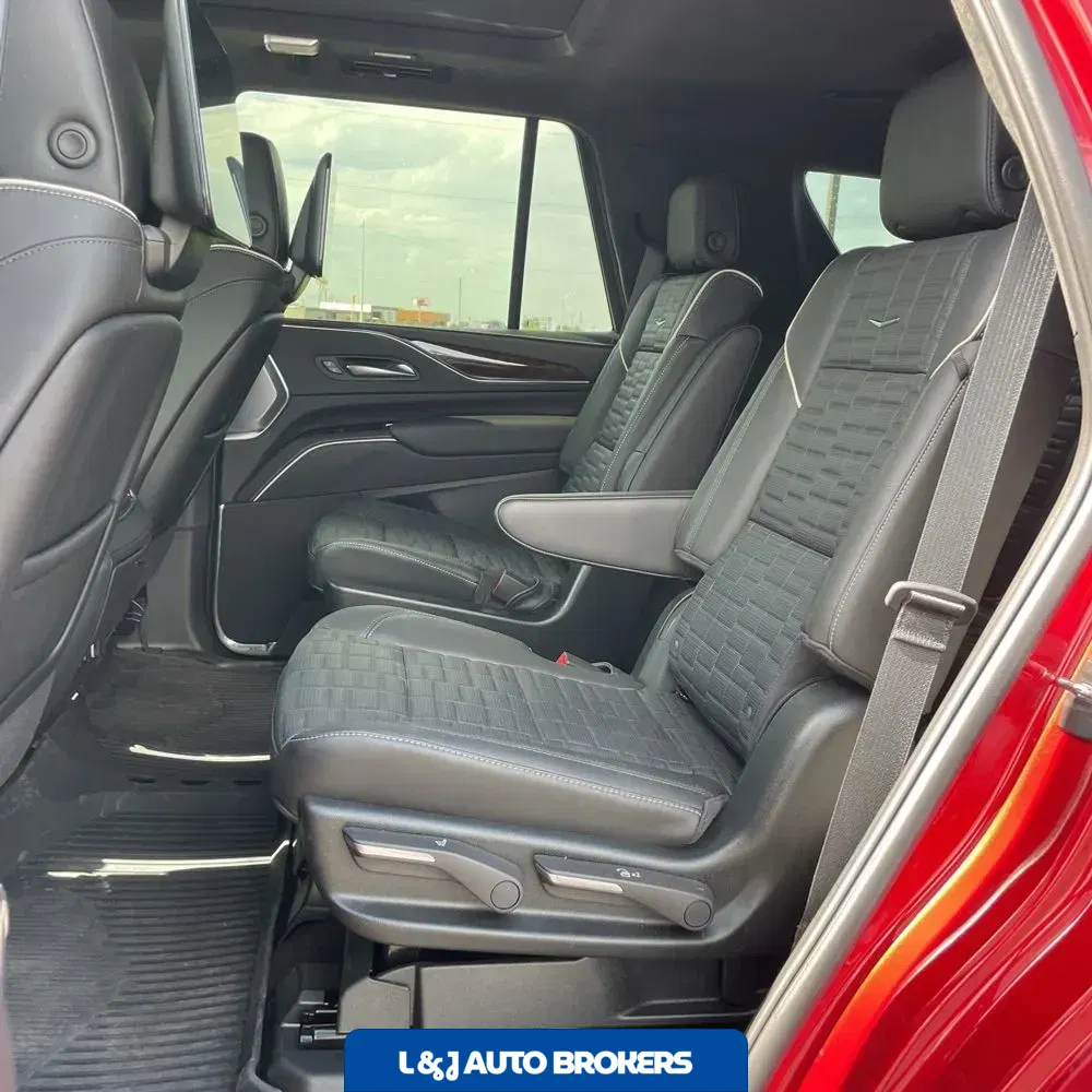 2024 Cadillac Escalade Sport Platinum