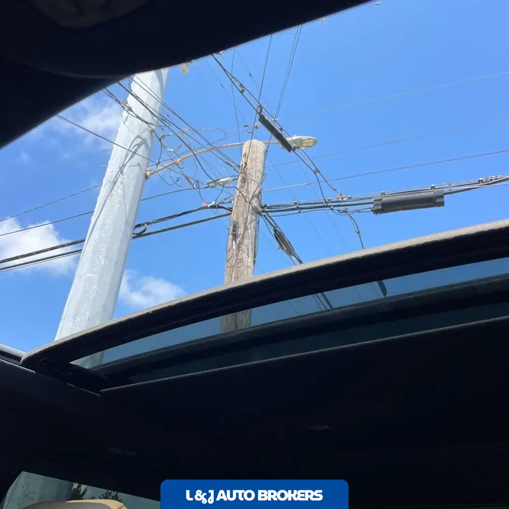 2025 Ford F-350 Super Duty Lariat