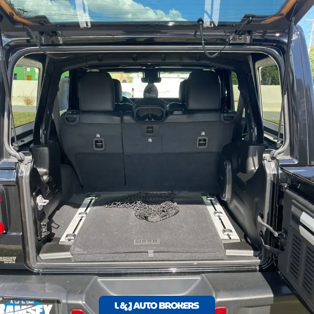 2021 Jeep Wrangler Unlimited Rubicon 392