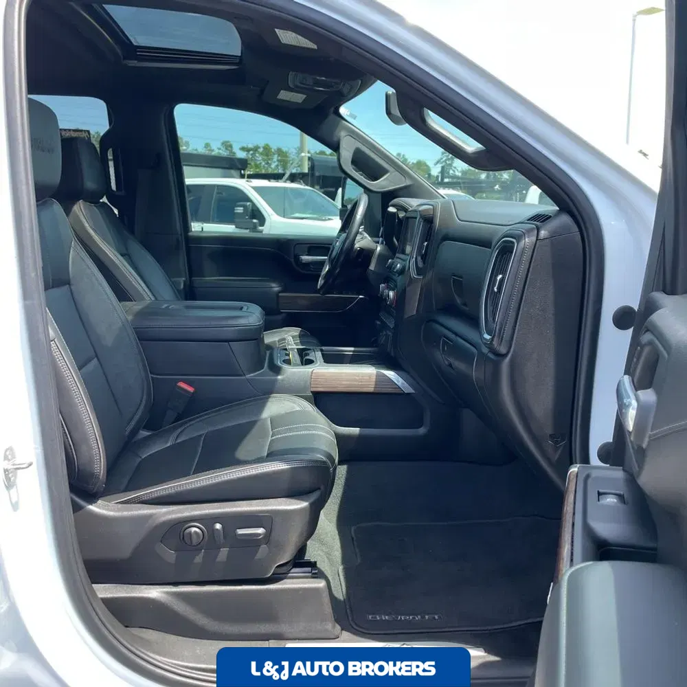2022 Chevrolet Silverado 3500HD High Country