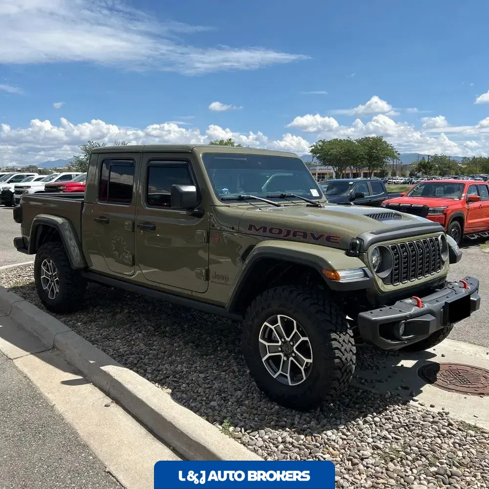 2025 Jeep Gladiator Mojave X