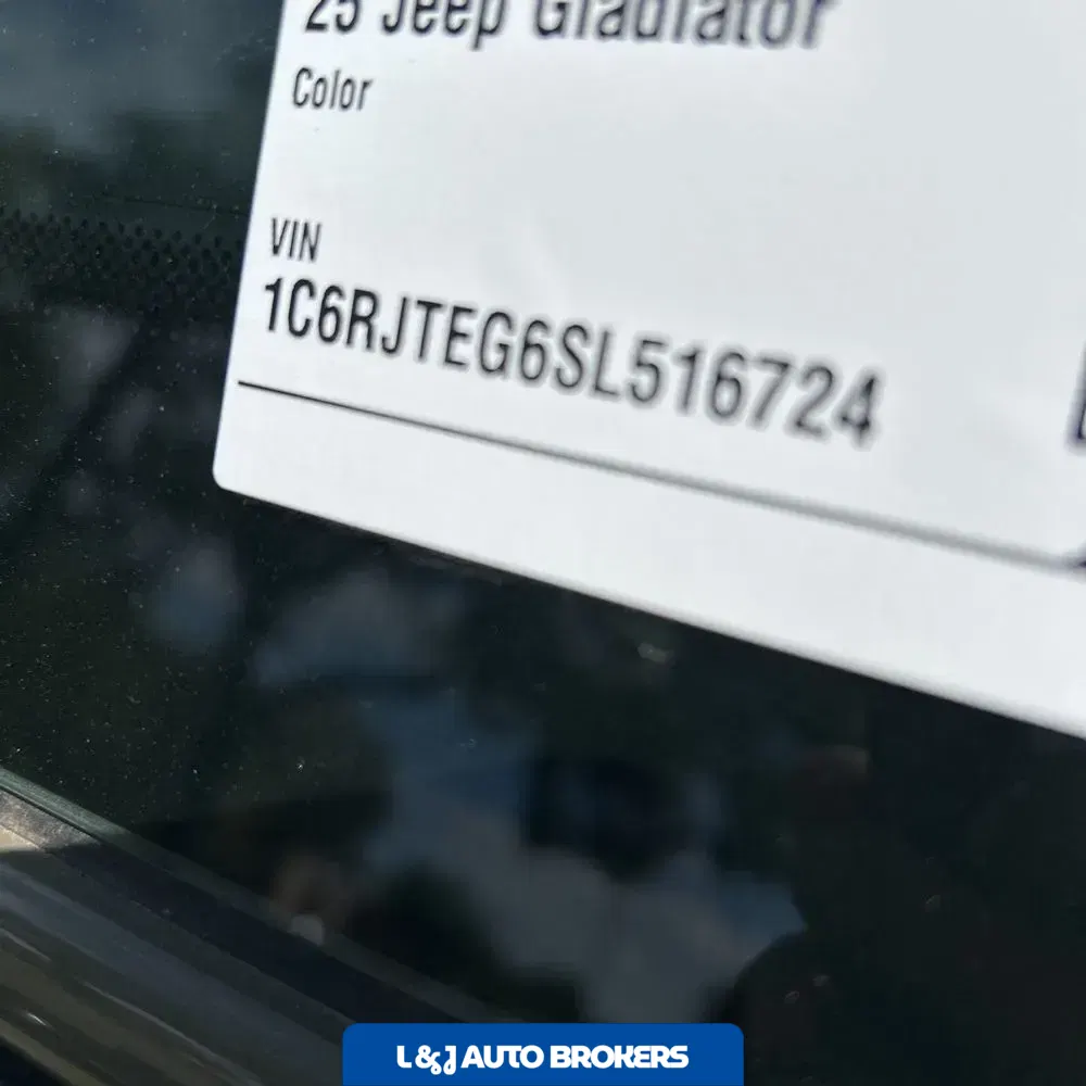 2025 Jeep Gladiator Mojave X