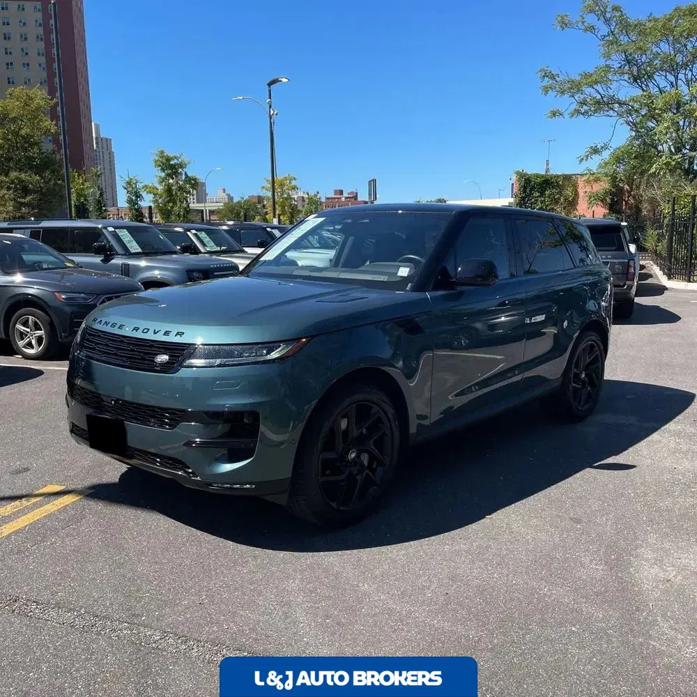 2024 Land Rover Range Rover Sport P360 SE