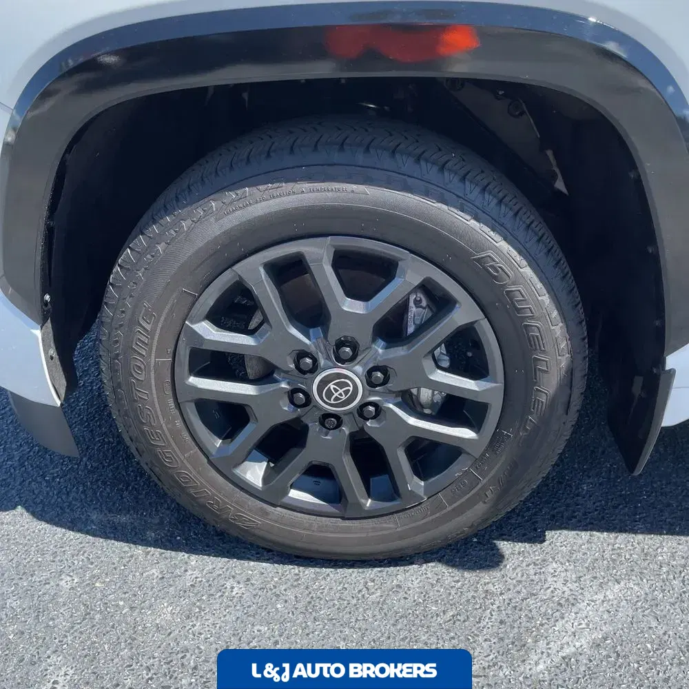 2024 Toyota Sequoia Platinum