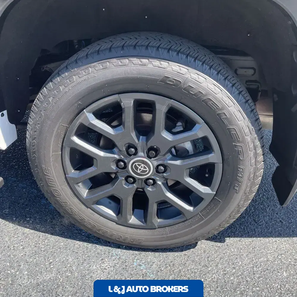 2024 Toyota Sequoia Platinum