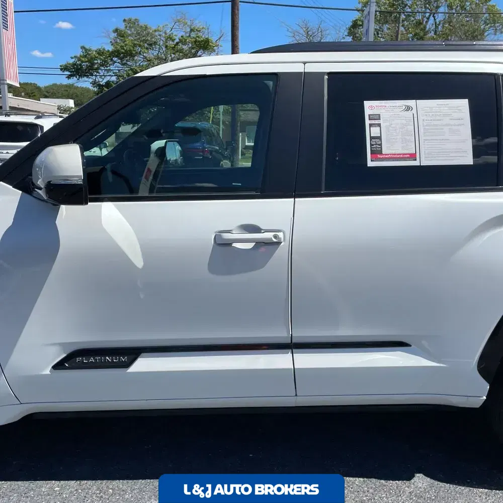 2024 Toyota Sequoia Platinum