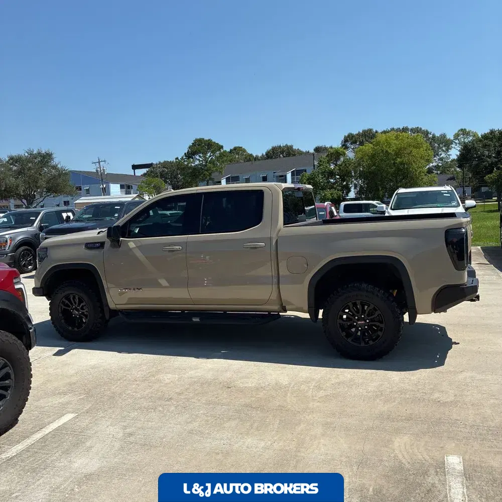 2022 GMC Sierra 1500 AT4X