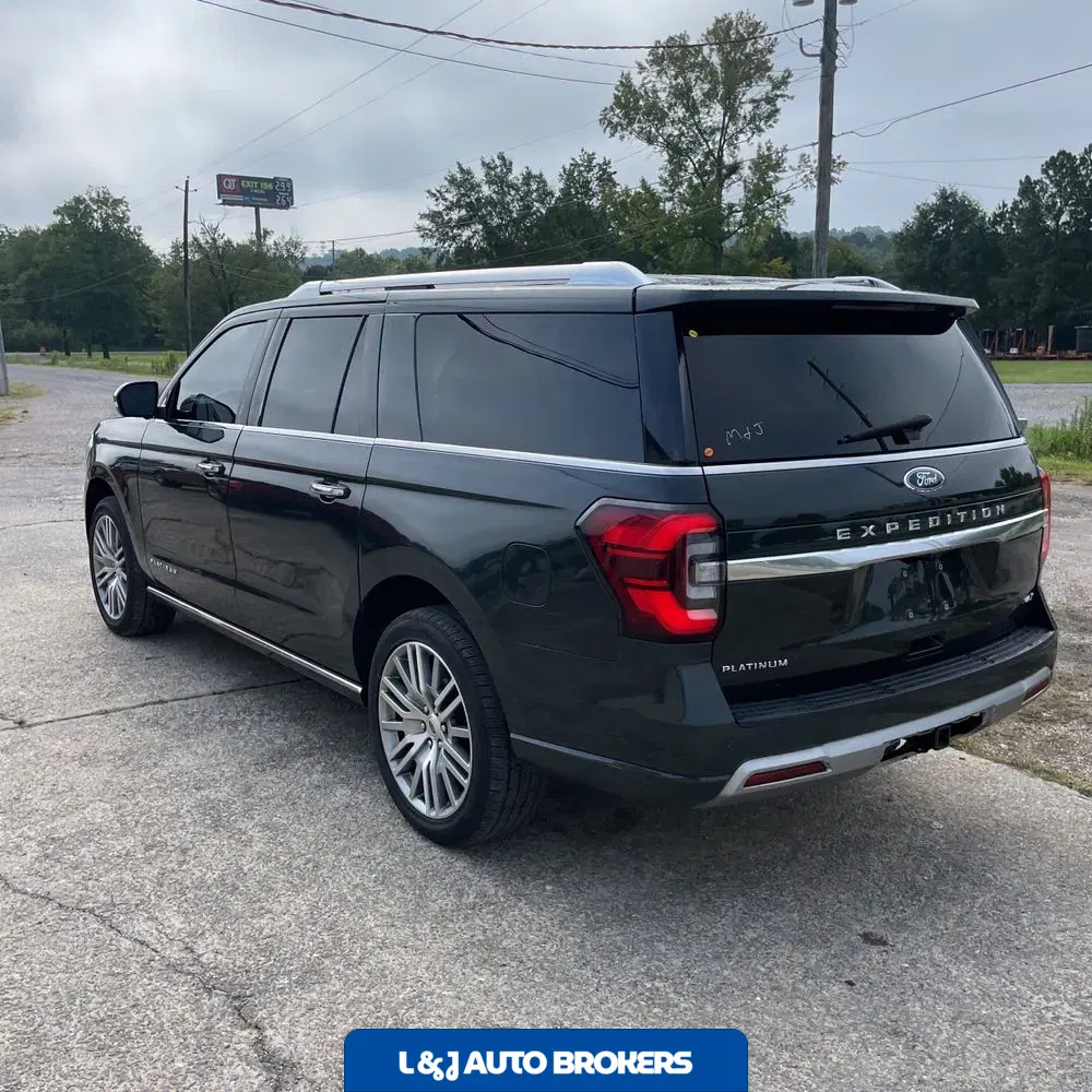 2022 Ford Expedition MAX Platinum