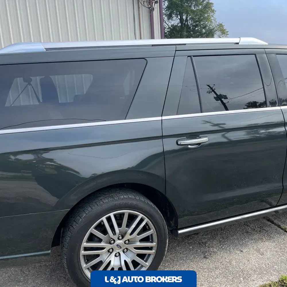 2022 Ford Expedition MAX Platinum