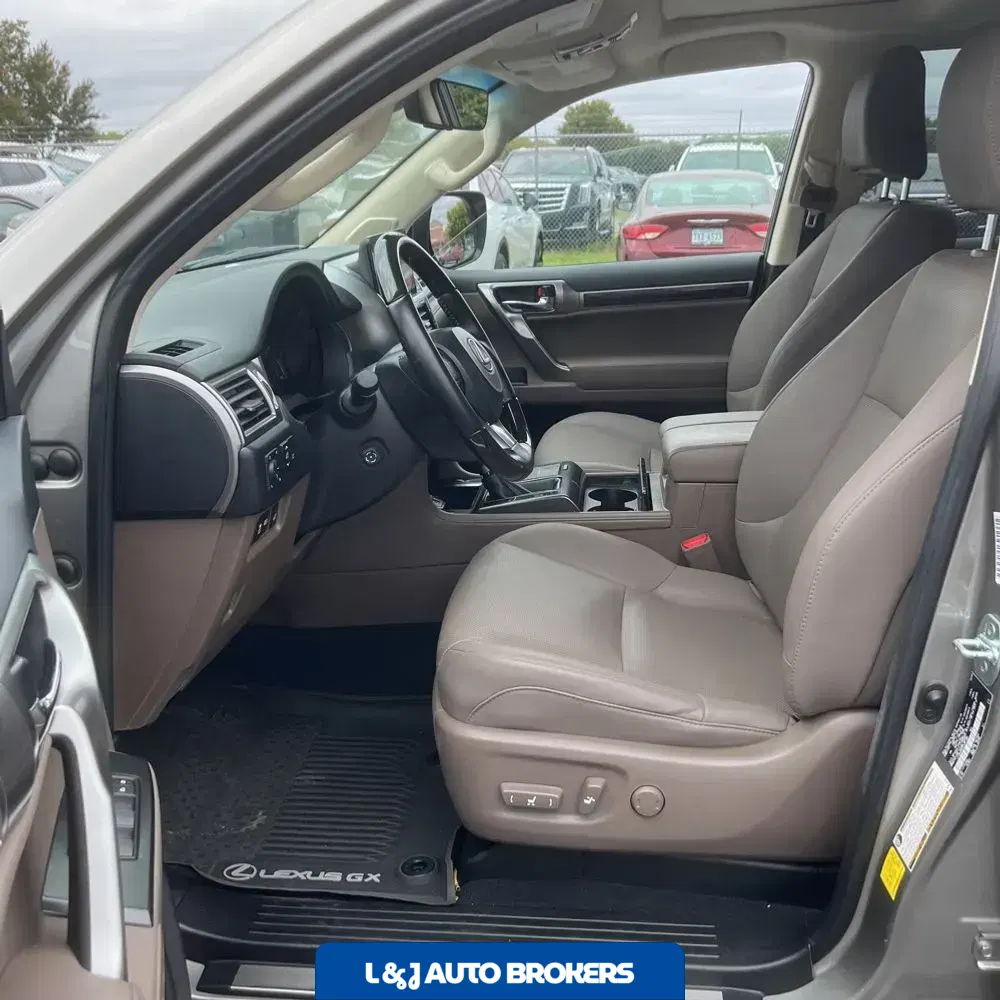 2023 Lexus GX 460 Base