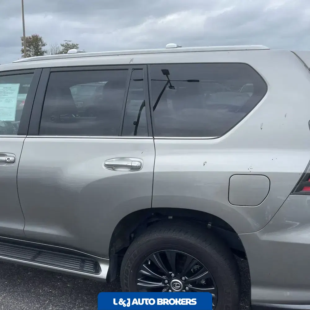 2023 Lexus GX 460 Base