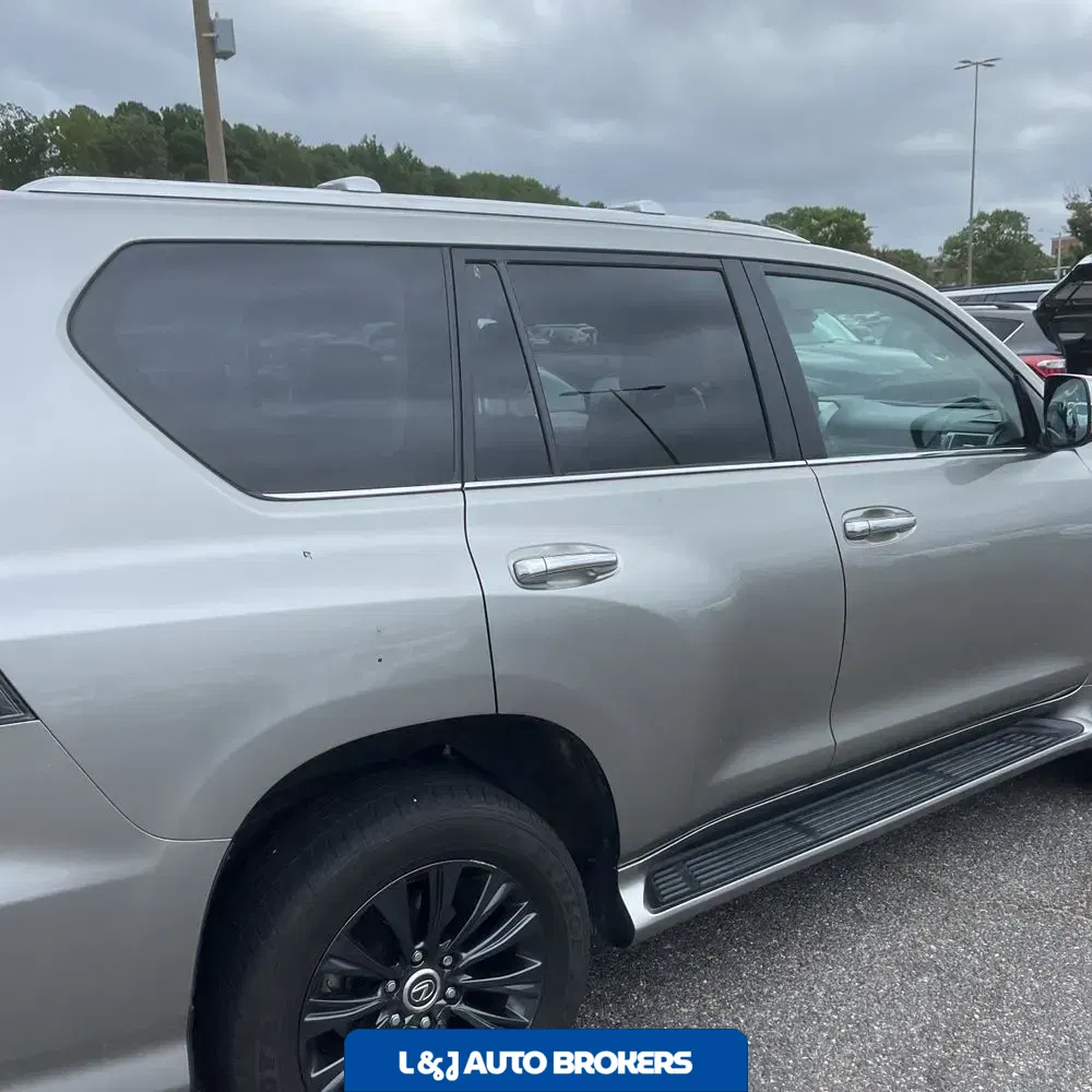 2023 Lexus GX 460 Base