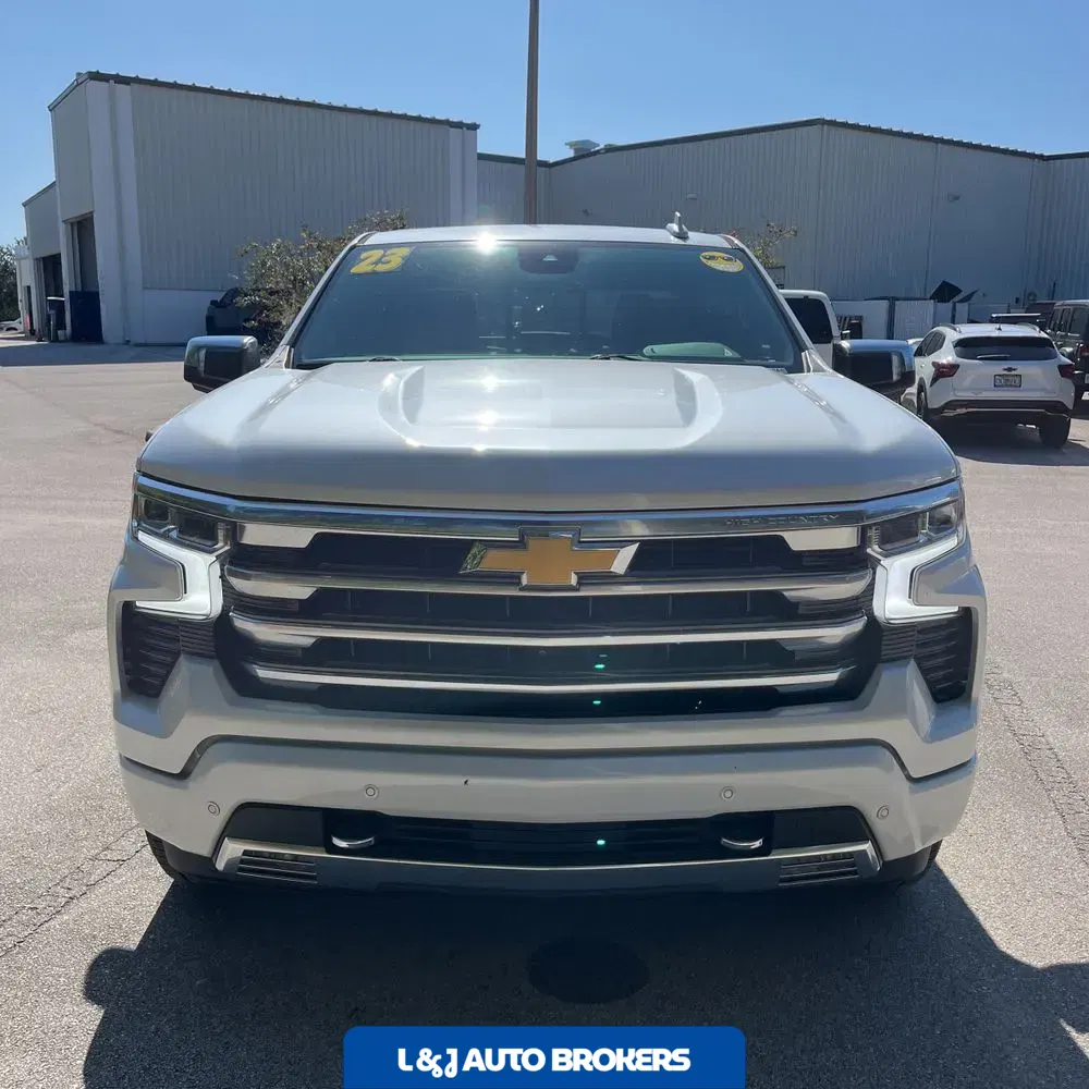 2023 Chevrolet Silverado 1500 High Country