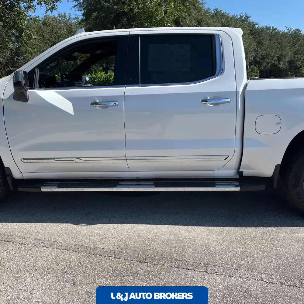 2023 Chevrolet Silverado 1500 High Country