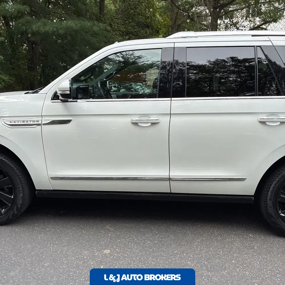 2022 Lincoln Navigator Reserve