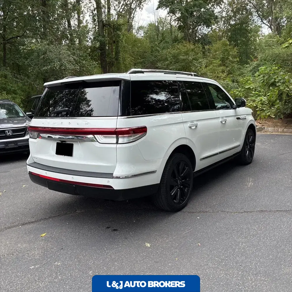 2022 Lincoln Navigator Reserve