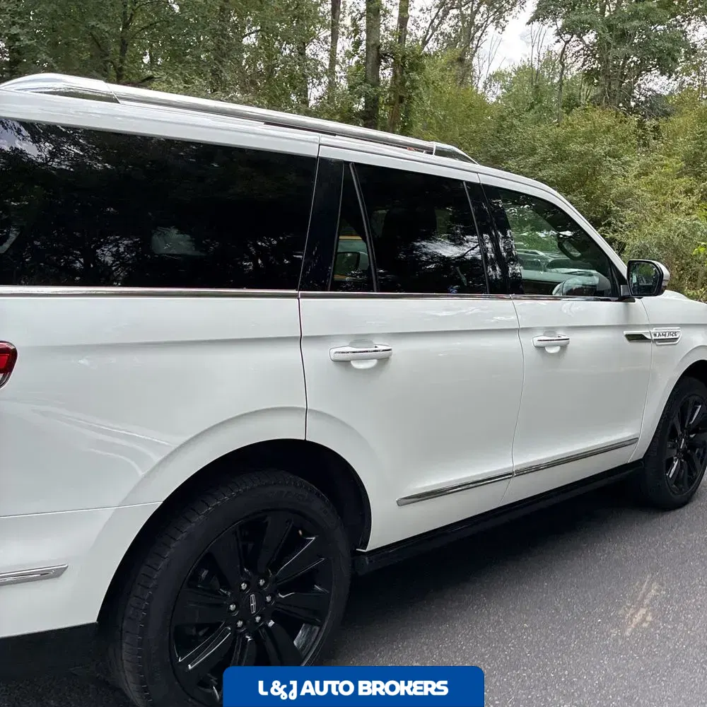 2022 Lincoln Navigator Reserve