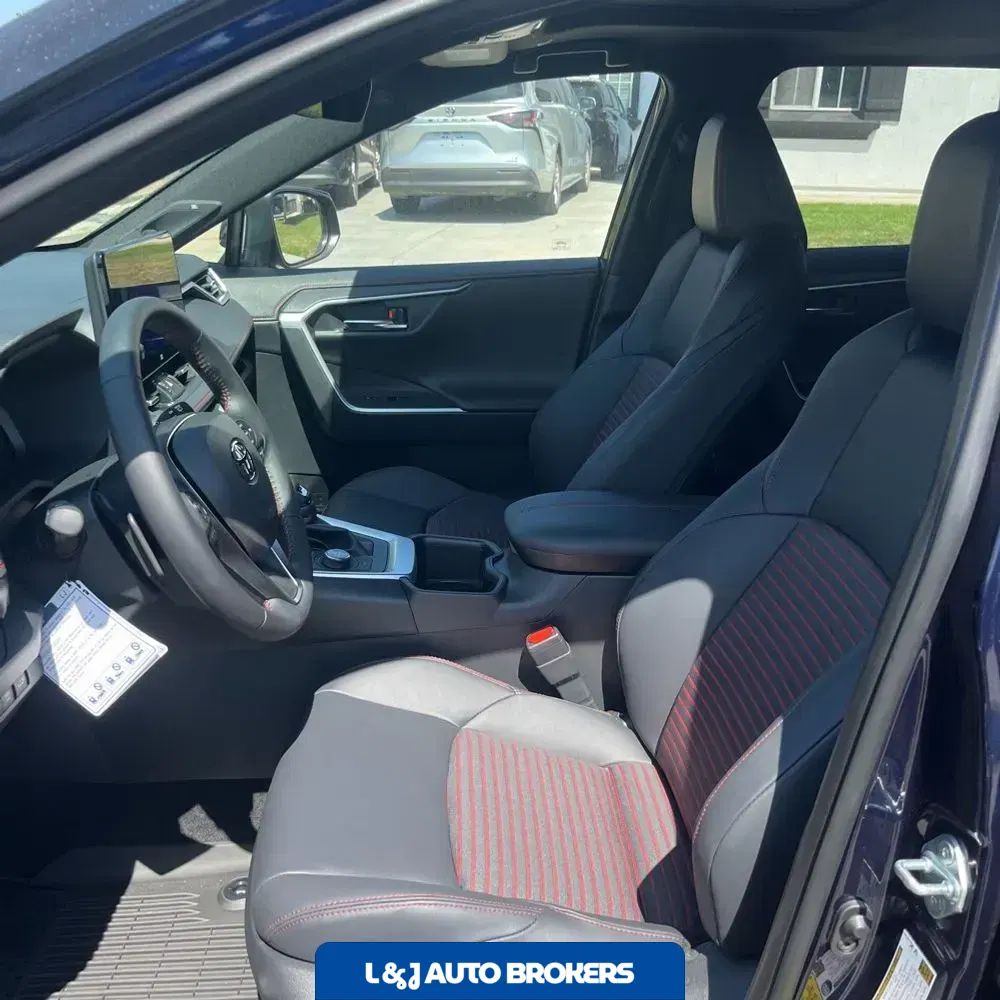 2025 Toyota RAV4 Plug-in Hybrid XSE