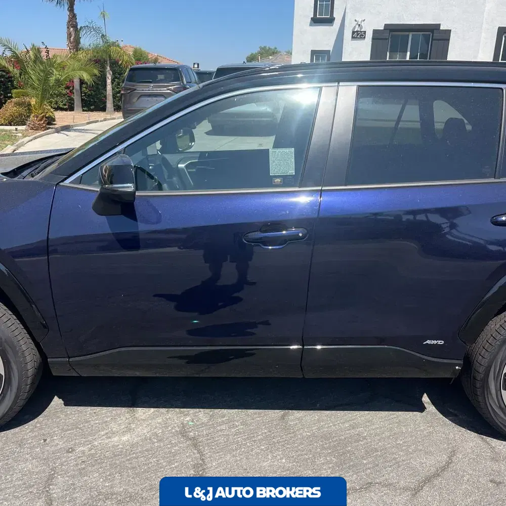 2025 Toyota RAV4 Plug-in Hybrid XSE