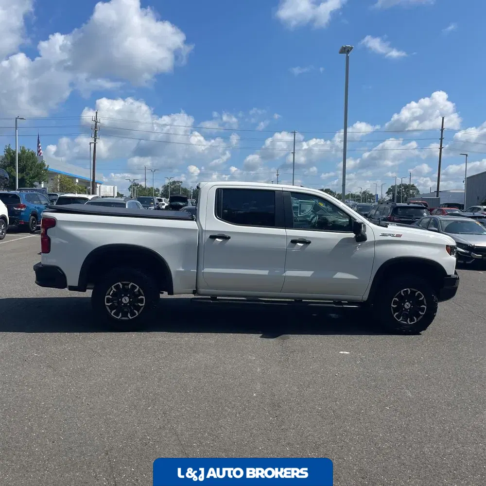 2023 Chevrolet Silverado 1500 ZR2