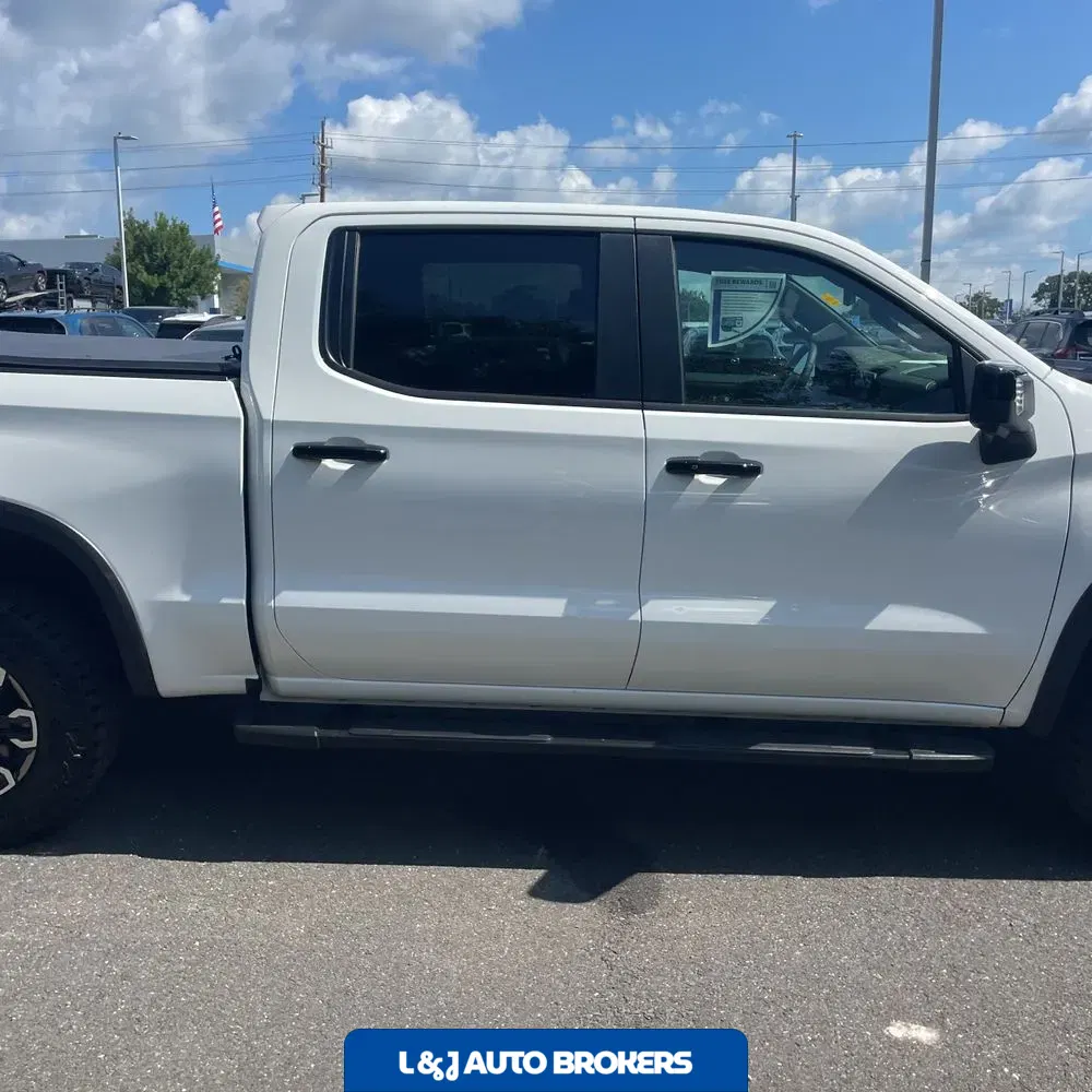 2023 Chevrolet Silverado 1500 ZR2