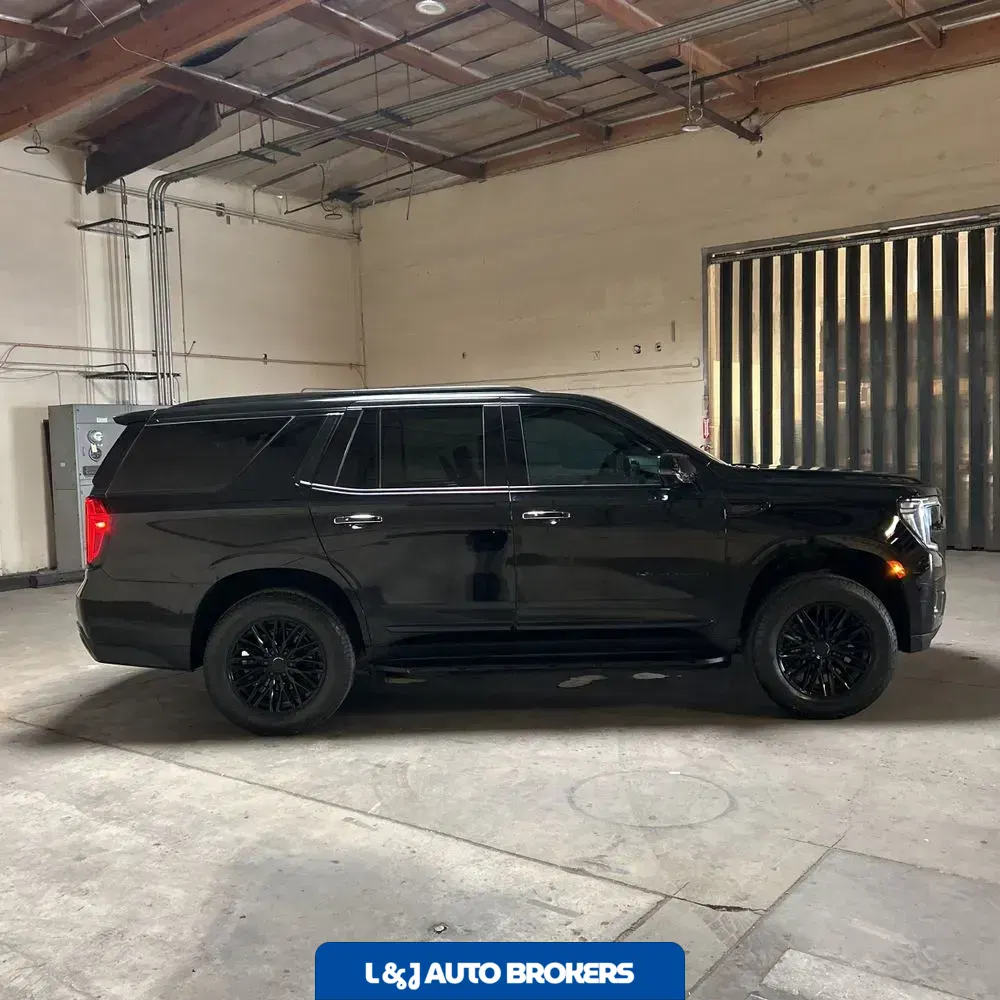 2021 GMC Yukon SLT