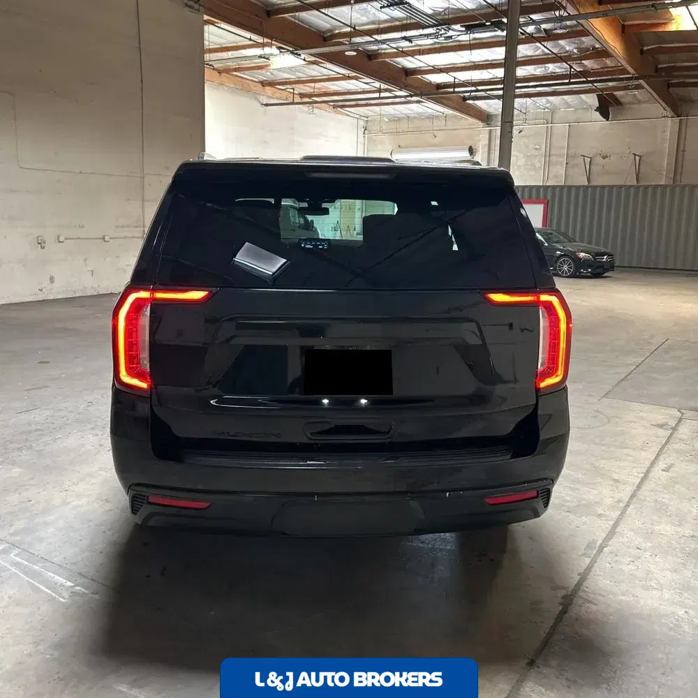2021 GMC Yukon SLT