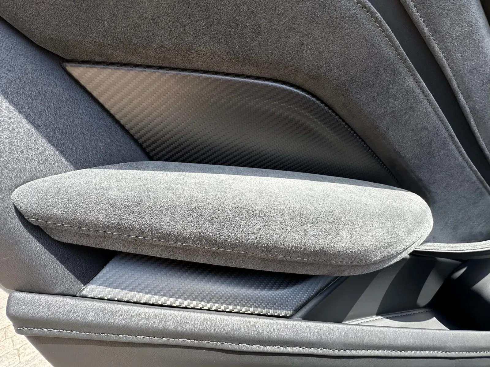 60-Mile 2023 Aston Martin Vantage Roadster F1 Edition