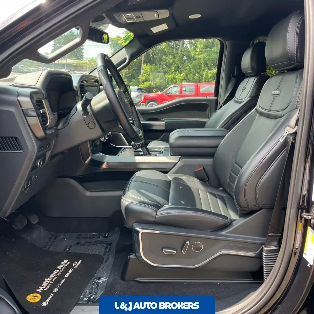 2023 Ford F-150 Platinum