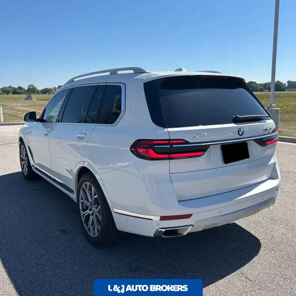 2024 BMW X7 XDrive40i