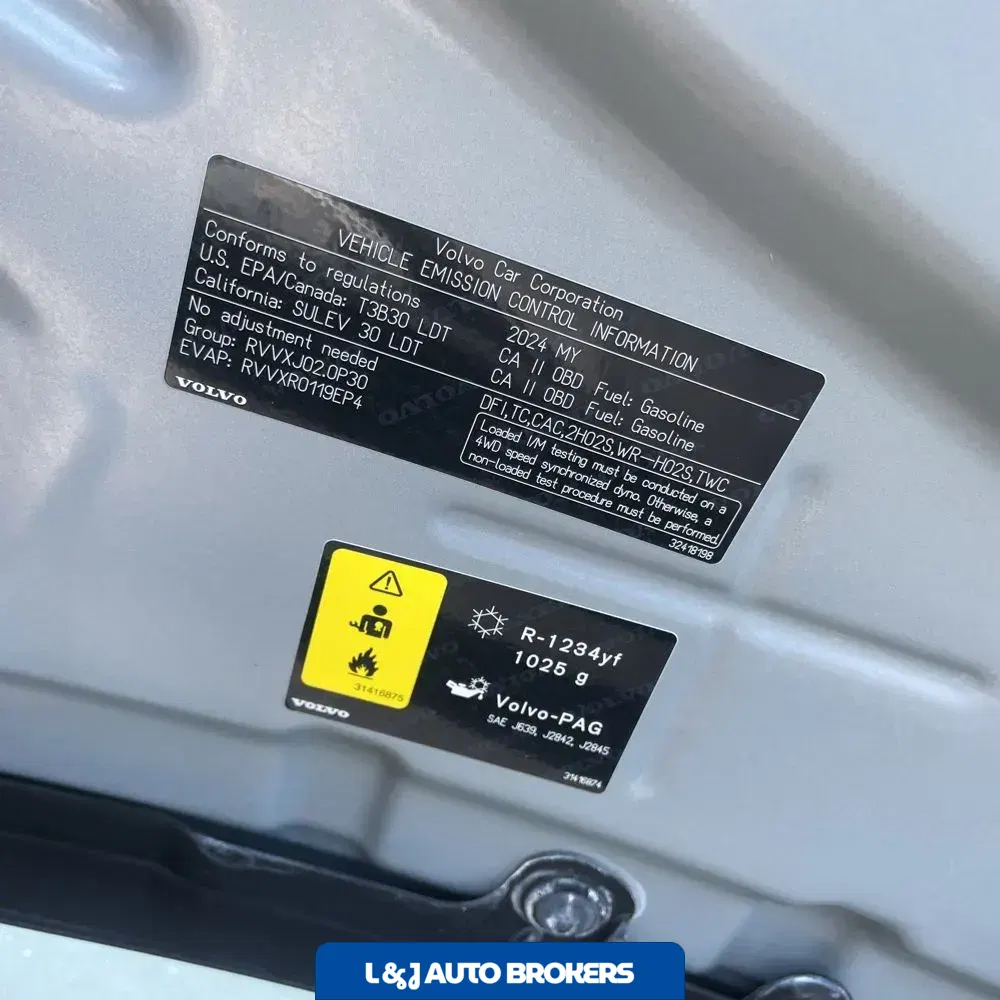 2024 Volvo XC90 T8 - Plus PHEV