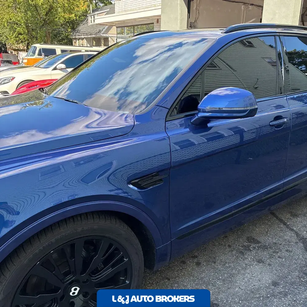 2017 Bentley Bentayga Base