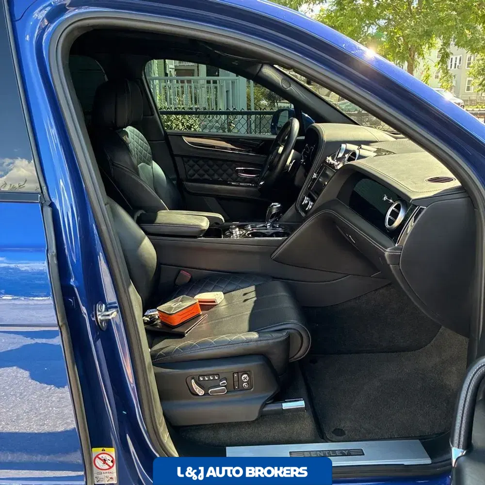 2017 Bentley Bentayga Base