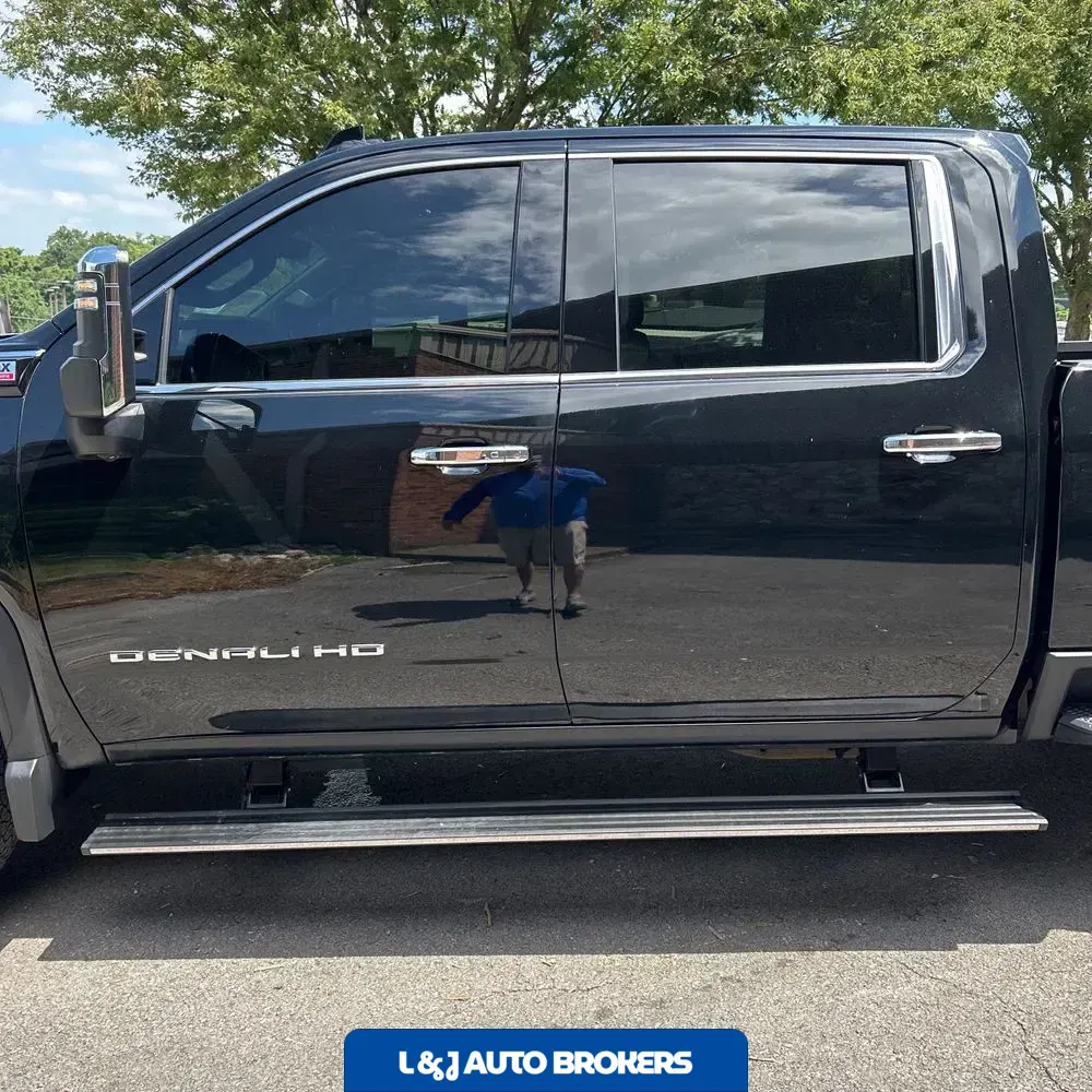 2024 GMC Sierra 2500 Denali
