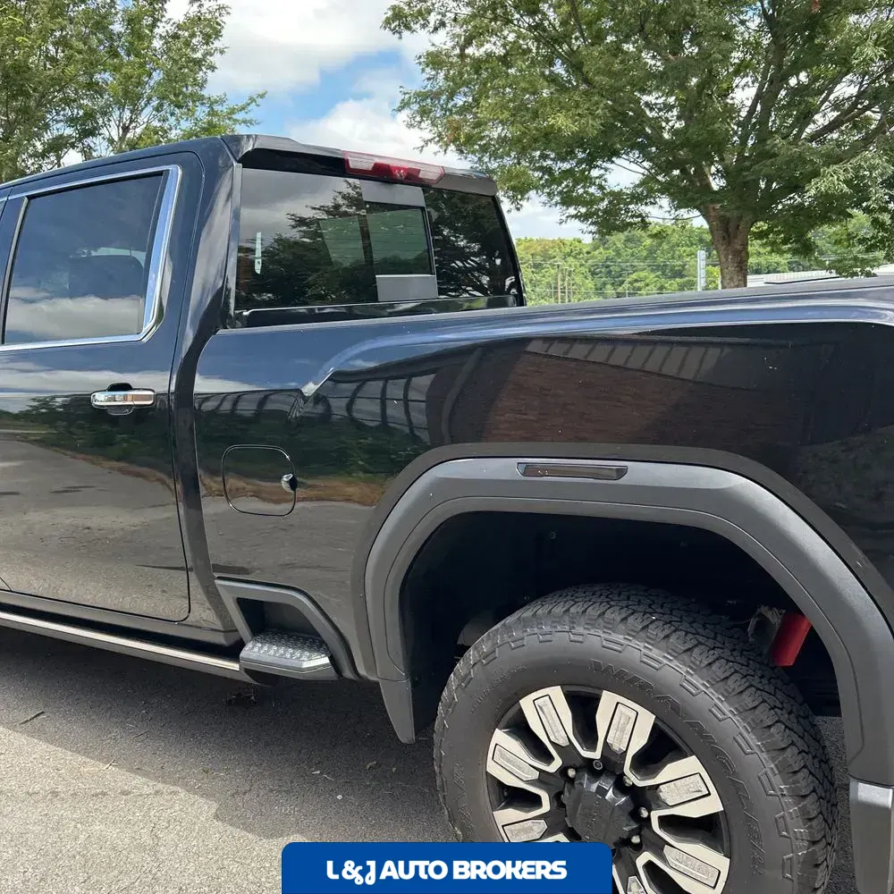2024 GMC Sierra 2500 Denali