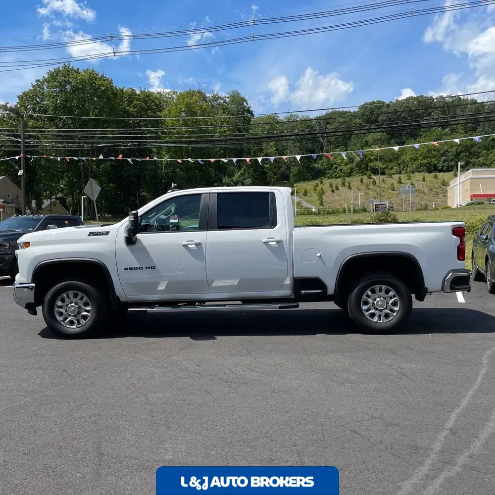 2025 Chevrolet Silverado 2500HD LT