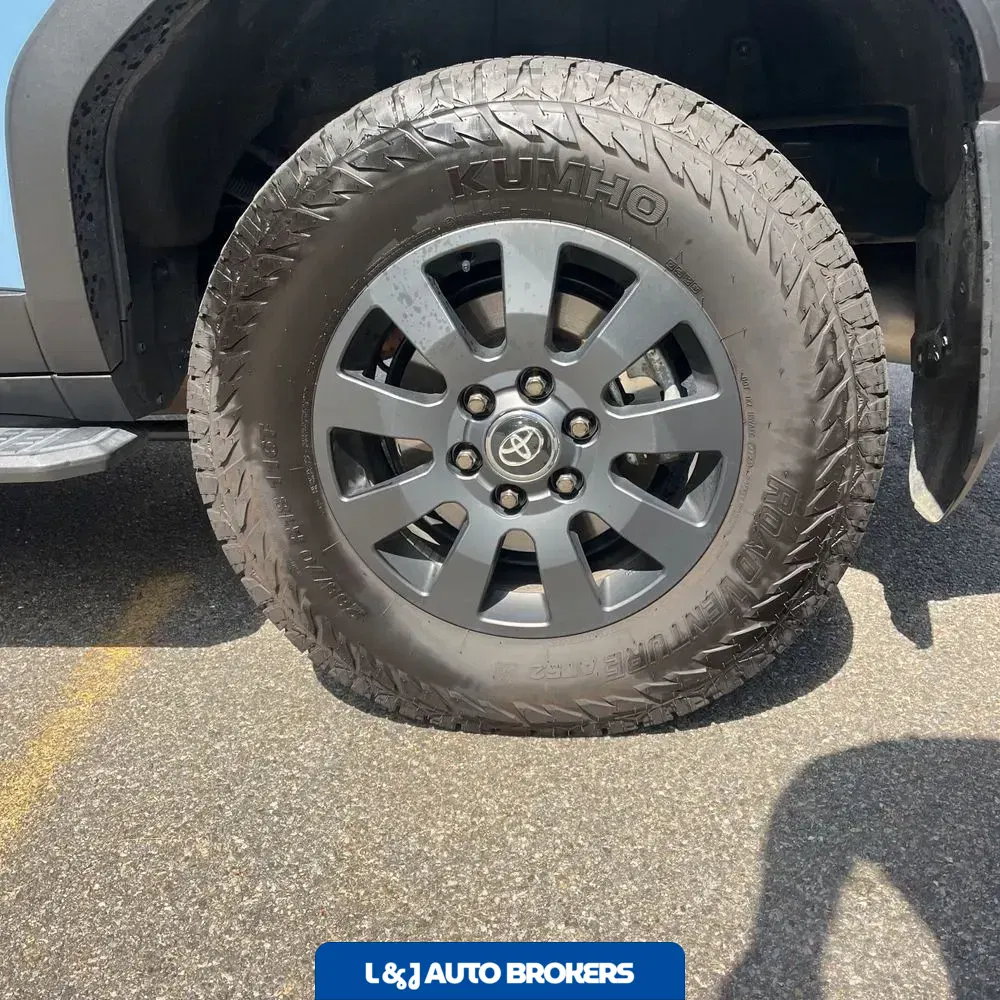2025 Toyota Land Cruiser Base