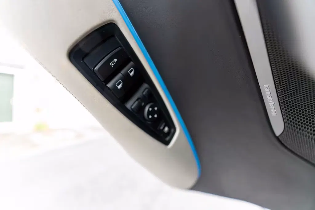 2016 BMW I8 Giga World Coupe