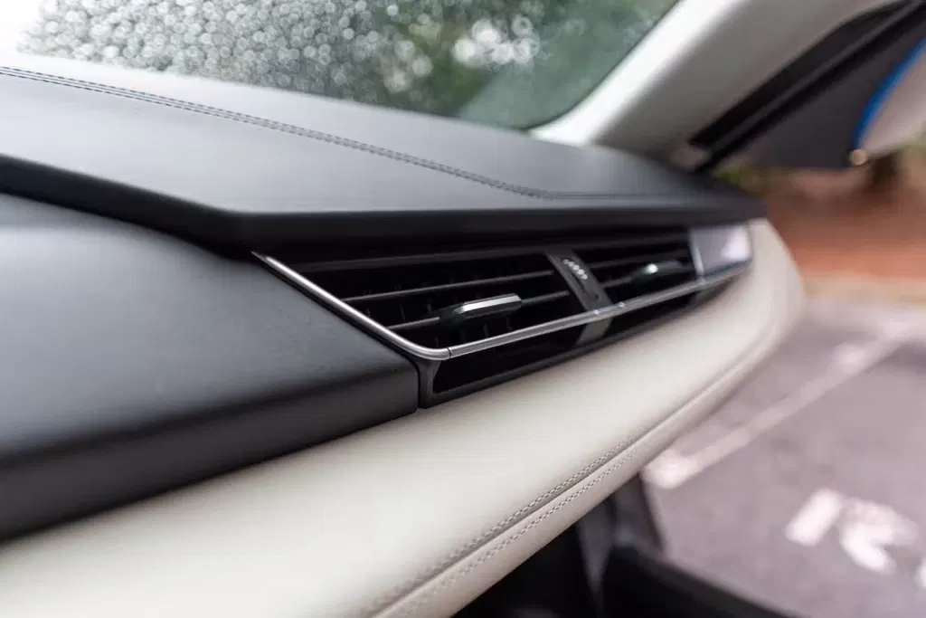 2016 BMW I8 Giga World Coupe