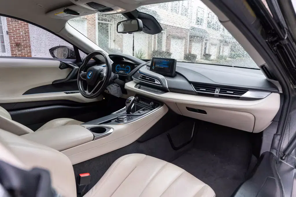 2016 BMW I8 Giga World Coupe