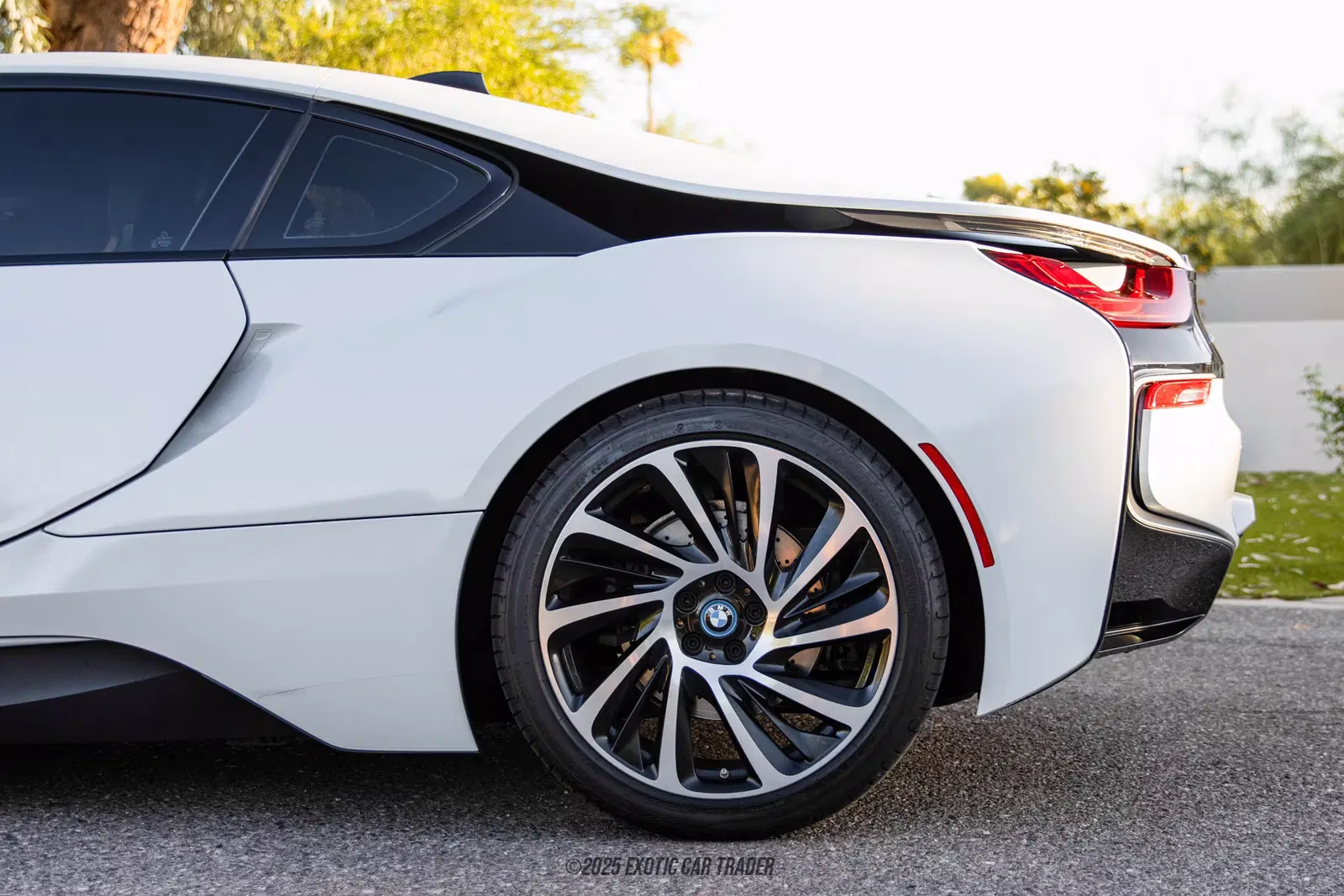 2017 BMW I8