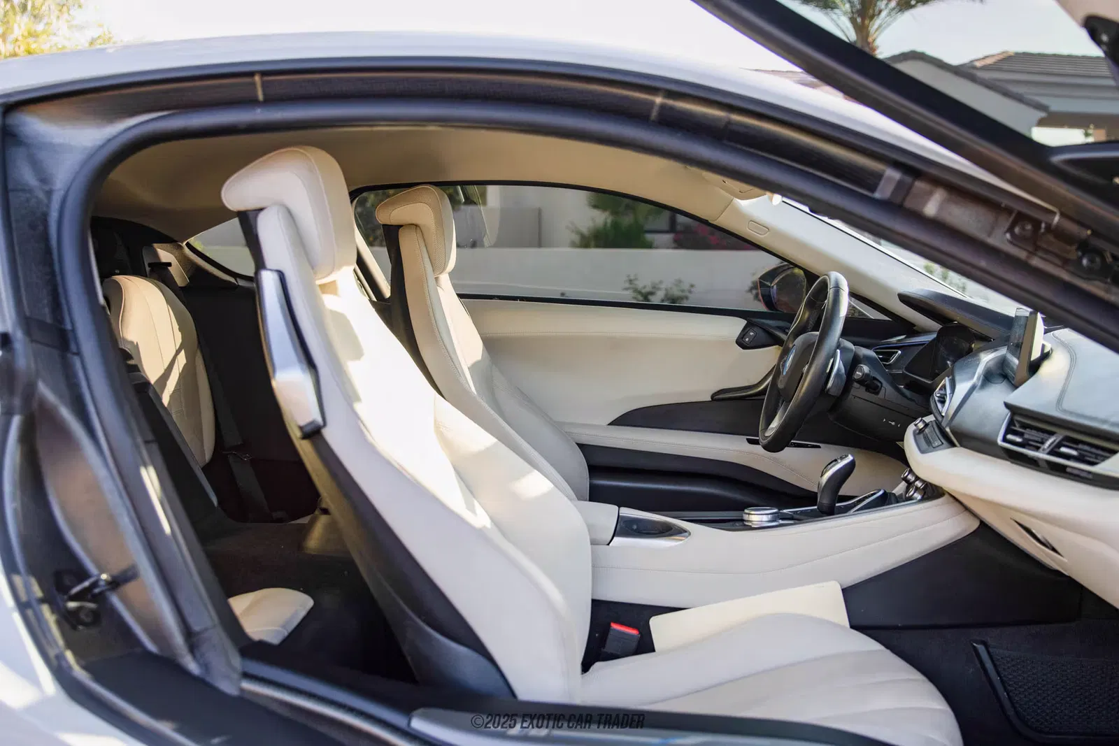 2017 BMW I8